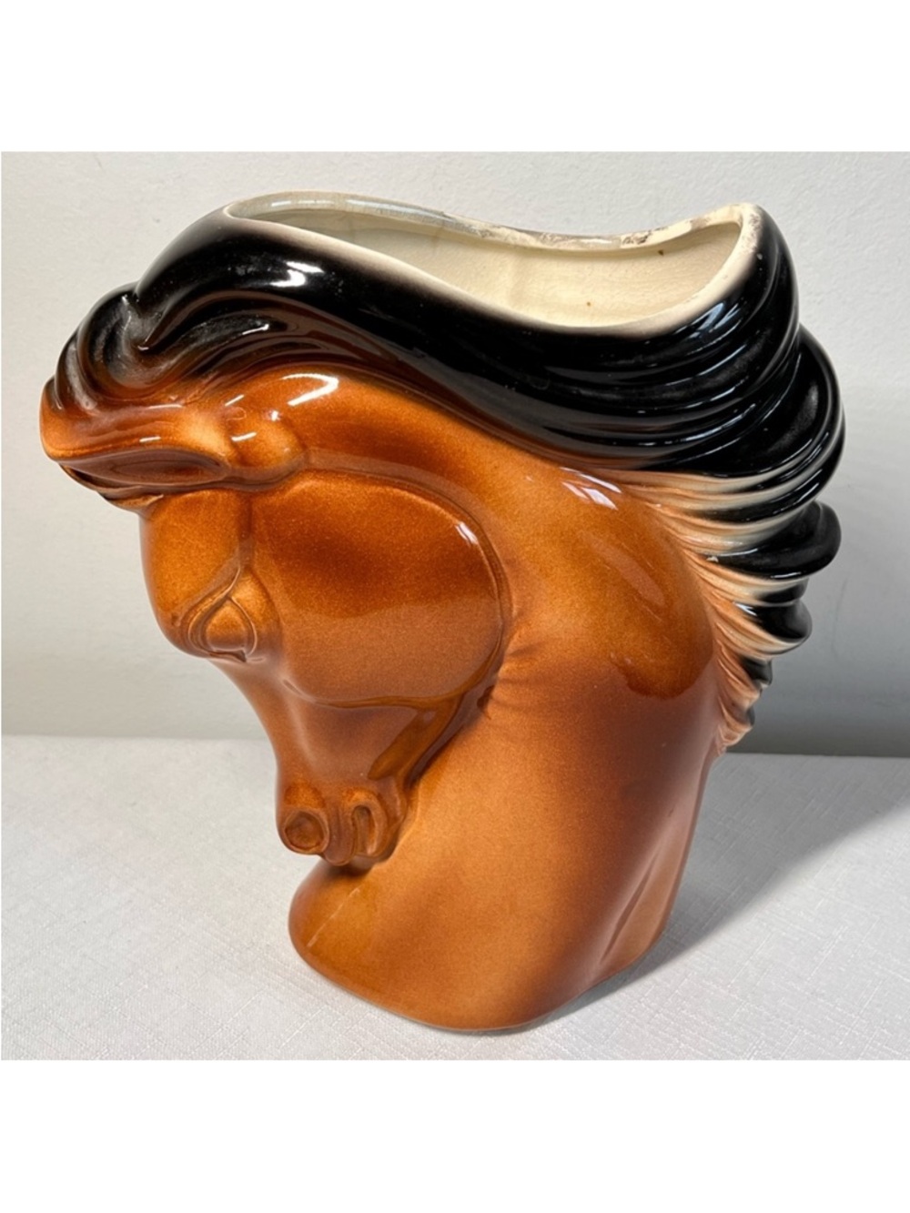 Elegant Horse Head Vase in Black and Brown